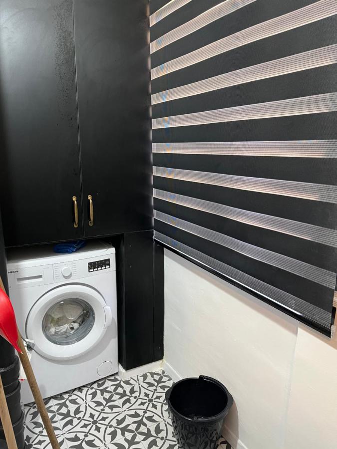 דירת בוטיק Dnine7 Apartment Haifa Exterior photo